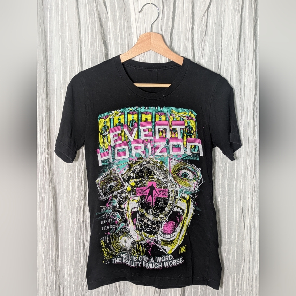 🎟️Event Horizon Black Graphic T-Shirt🎟️